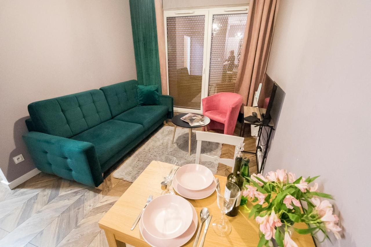 Apartament Z Ogrodkiem I Garazem Познань Екстер'єр фото