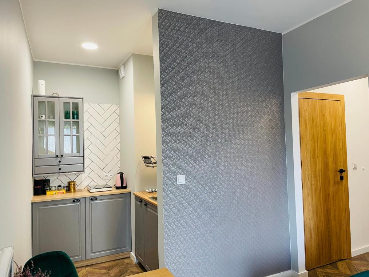 Apartament Z Ogrodkiem I Garazem Познань Екстер'єр фото